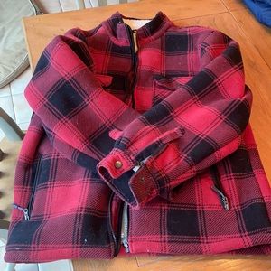 Cabela’s Buffalo print jacket